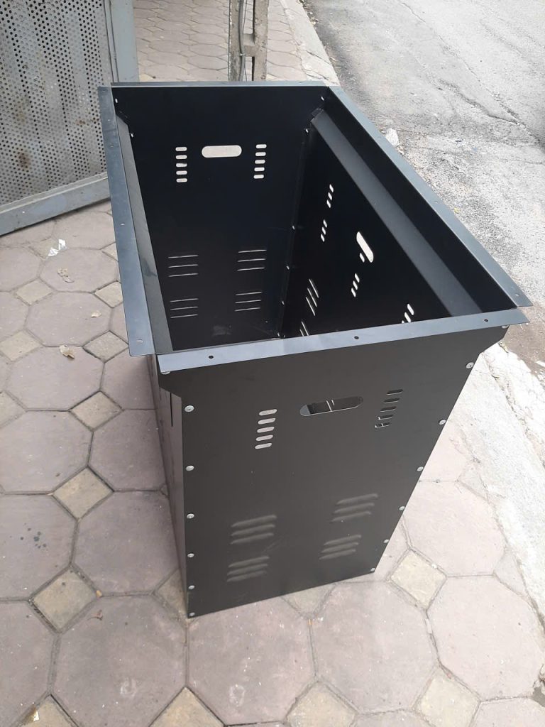 Chân bàn sắt lẩu nướng giá rẻ tại Hà Nội