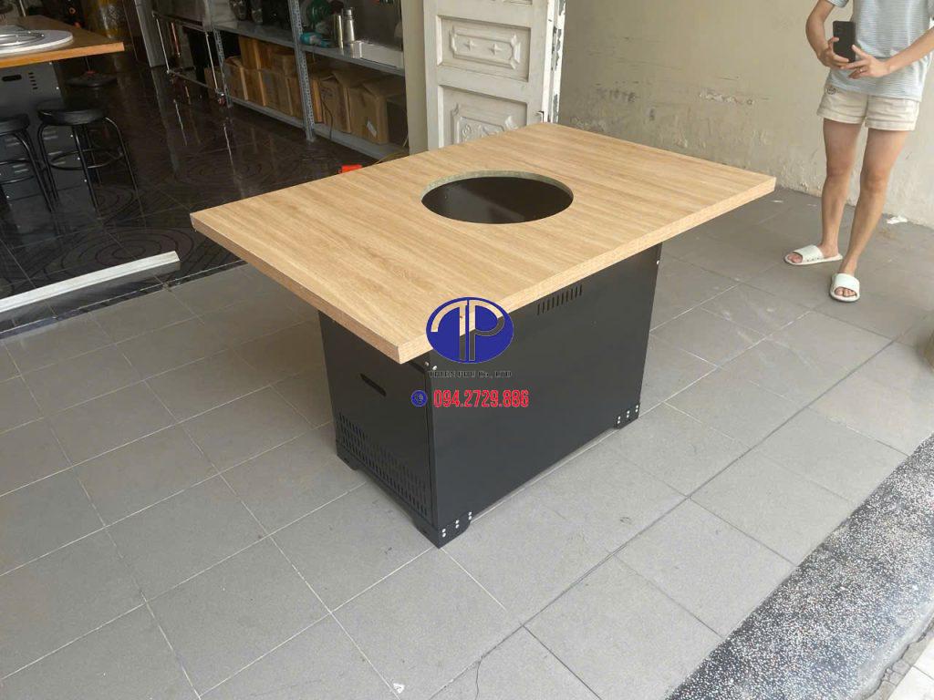 Hình ảnh thực tế chân bàn lẩu nướng