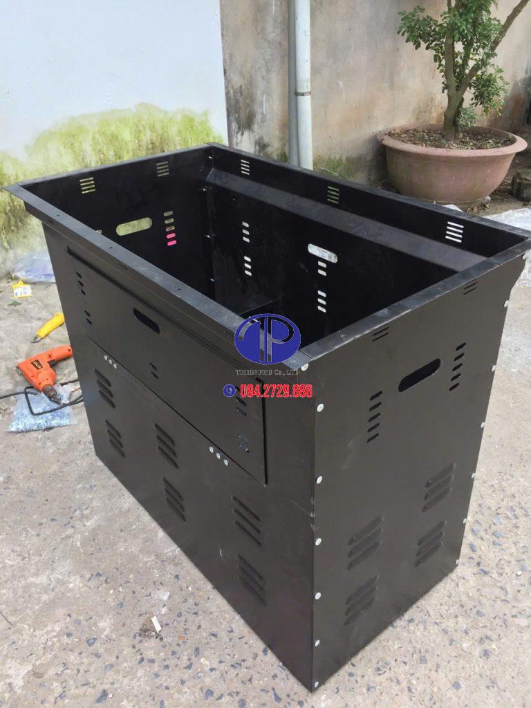 Hình ảnh thực tế chân bàn lẩu nướng được sử dụng hiện nay