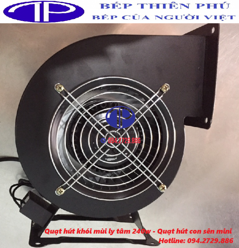 Quạt hút mùi được nhiều nhà hàng quán ăn sử dụng