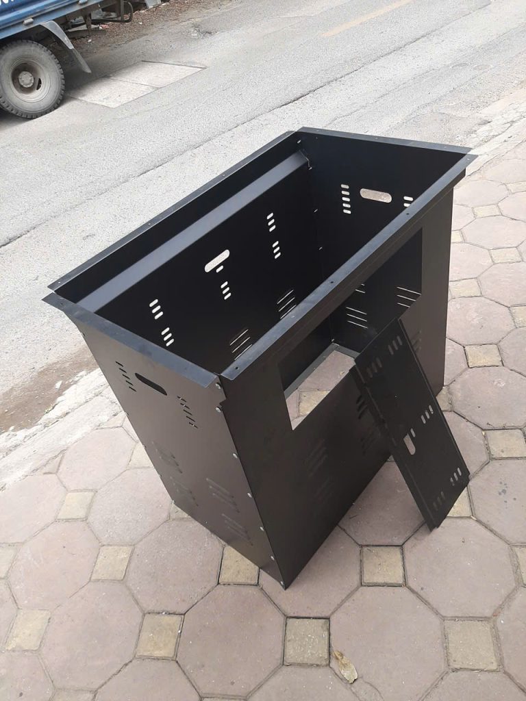 Chân bàn thép hộp sơn tĩnh điện cho nhà hàng giá tốt