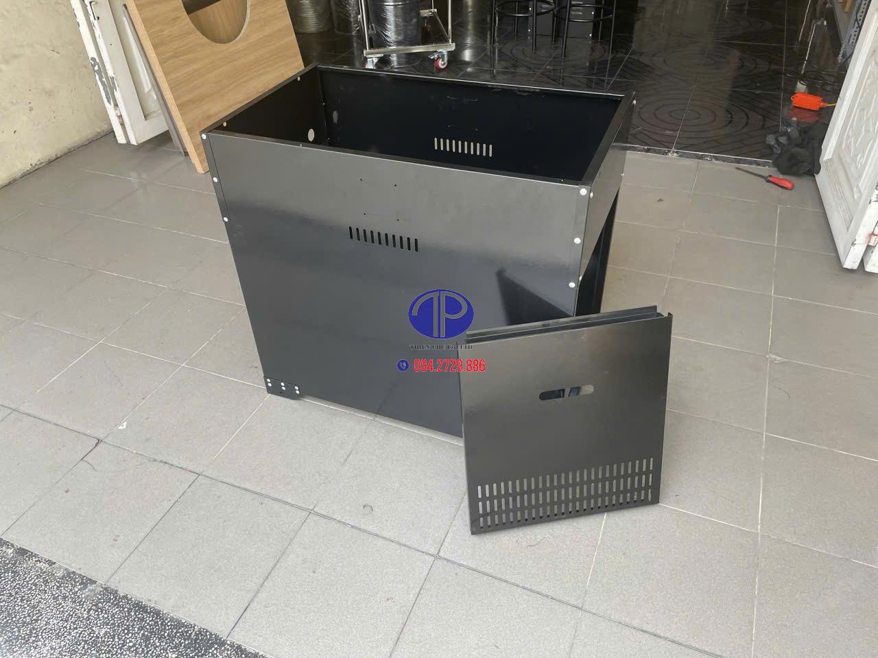 Chân bàn bếp lẩu tại Bếp Thiên Phú